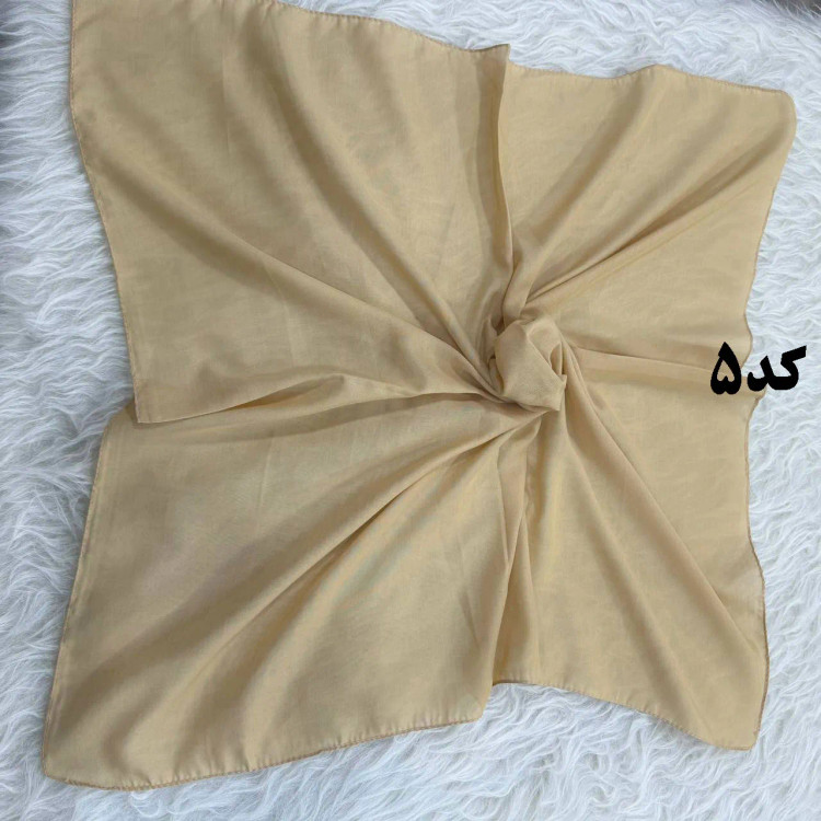 مینی اسکارف نخی ساده سایز 74x74 سانت مناسب استفاده روزمره بدون پرز و سُر خوردن