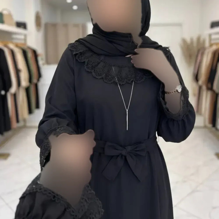 پیراهن عبایی محبوبه جنس الیزه مشکی فری سایز