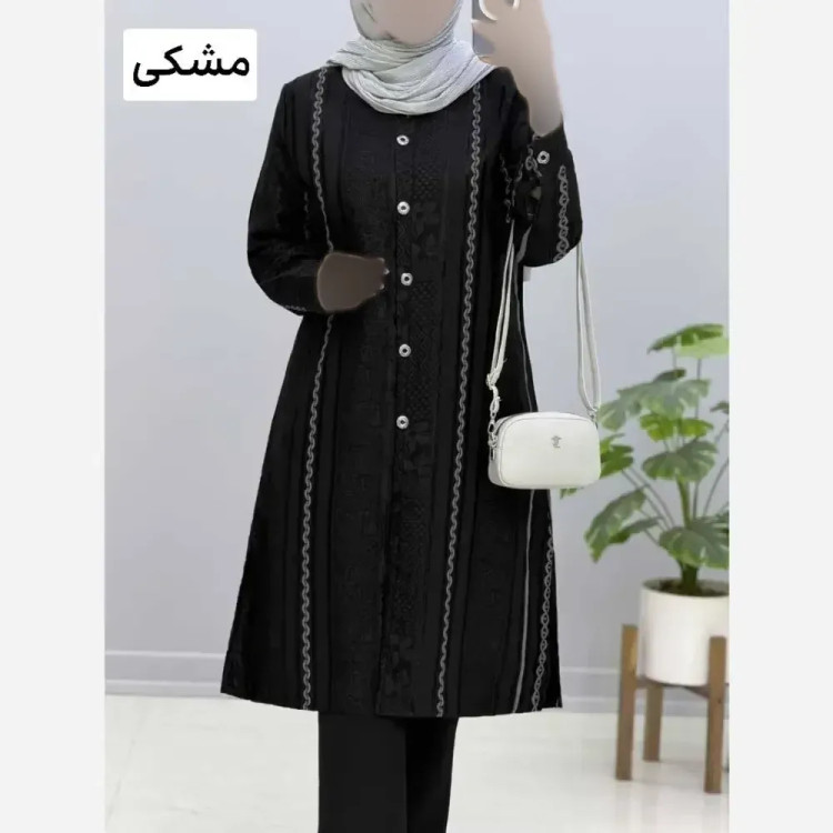 مانتو بلند زنانه کرپ ژاکارد مشکی سایز بزرگ 42 تا 54