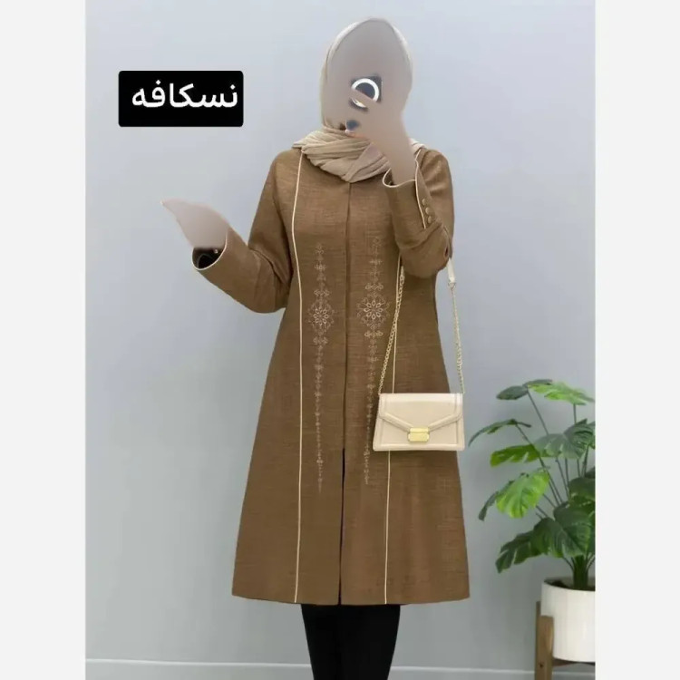 مانتو مزونی بلند یقه هفت ایستاده جنس شانتون صوفیا سایز بزرگ مناسب سایز 46 تا 54