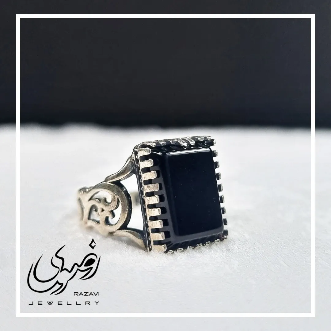 انگشتر مردانه نقره روس با سنگ عقیق مشکی